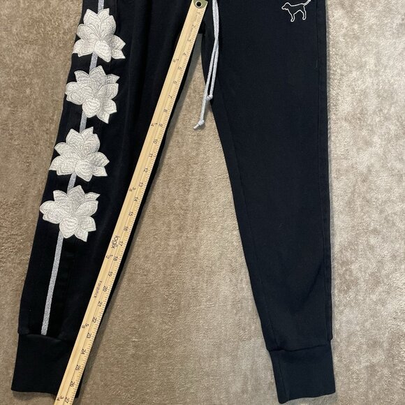Victorias Secret PINK Pants Womens Sz S Flower Embroidered Black Joggers Mid Ris - Picture 8 of 8